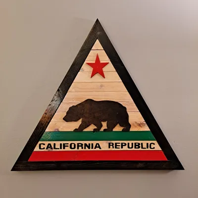 Triangle CALIFORNIA